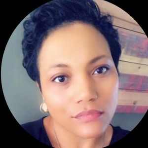 Meet your Posher, Eboni